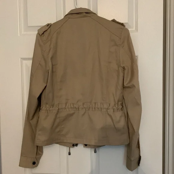 Jacket / Tan / Lightweight/ Small - Picture 3 of 4